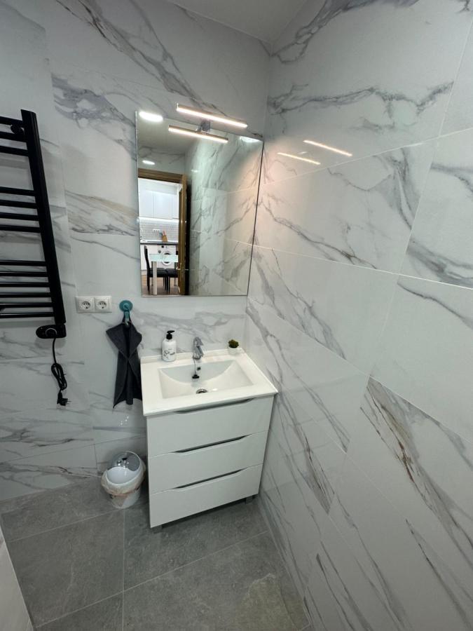 Rooms Laborde Madrid Exterior photo